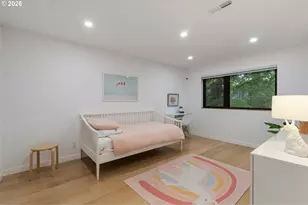 3868 SW Bridlemile Ln, Portland, OR 97221 - Photo 25