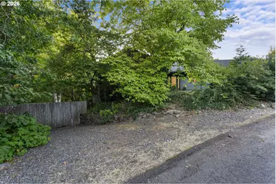 3868 SW Bridlemile Ln, Portland, OR 97221 - Photo 35