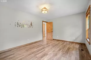 1921 SE Douglas Pl, Gresham, OR 97080 - Photo 29