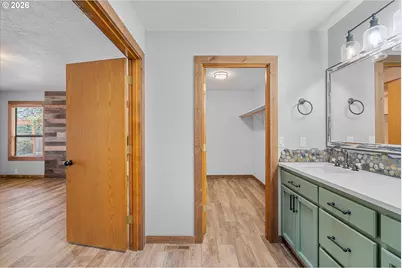 1921 SE Douglas Pl, Gresham, OR 97080 - Photo 23