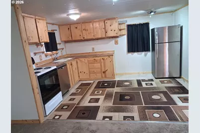 612 N Cascade Dr #48, Woodburn, OR 97071 - Photo 5
