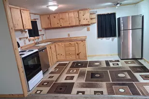 612 N Cascade Dr, Woodburn, OR 97071 - Photo 5