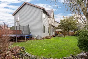 121 N Burl St, Newberg, OR 97132 - Photo 35