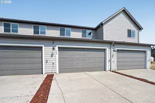 520 E Traverse Rd, Woodburn, OR 97071 - Photo 3