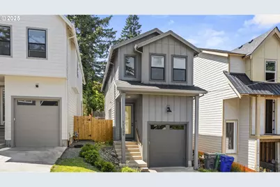 11109 SW 43rd Ave, Portland, OR 97219 - Photo 1