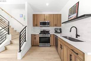 11109 SW 43rd Ave, Portland, OR 97219 - Photo 11