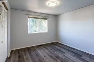 2127 Assumption St, Eugene, OR 97402 - Photo 29