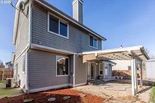 2127 Assumption St, Eugene, OR 97402 - Photo 37