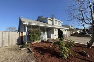 2127 Assumption St, Eugene, OR 97402 - Photo 7