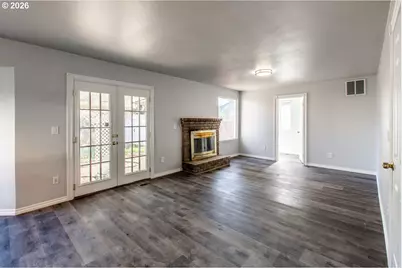 2127 Assumption St, Eugene, OR 97402 - Photo 13