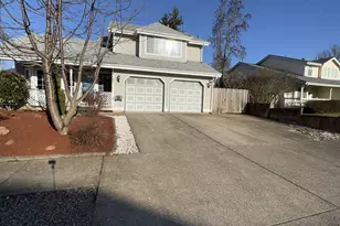 2127 Assumption St, Eugene, OR 97402 - Photo 5