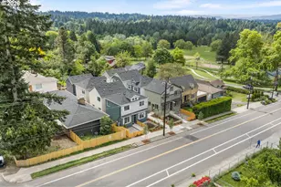 3616 SW Vermont St, Portland, OR 97219 - Photo 17