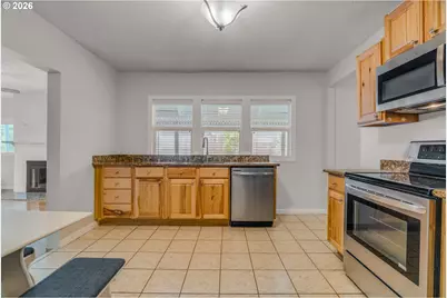 5224 N Maryland Ave, Portland, OR 97217 - Photo 9