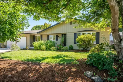 619 Blackstone St, Springfield, OR 97477 - Photo 1