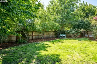 619 Blackstone St, Springfield, OR 97477 - Photo 31