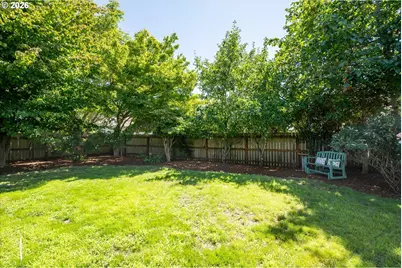 619 Blackstone St, Springfield, OR 97477 - Photo 33