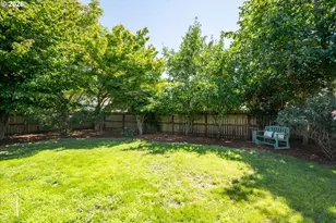 619 Blackstone St, Springfield, OR 97477 - Photo 33