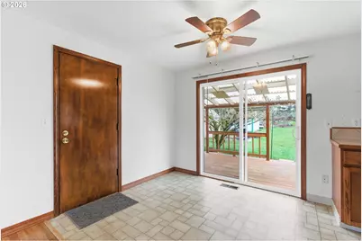 14888 SE Wy East Ave, Damascus, OR 97089 - Photo 17