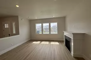 16889 SW Pomelo Dr, King City, OR 97140 - Photo 3