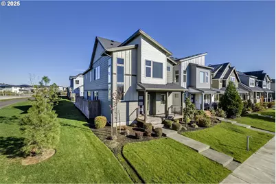 7002 SE Firefly Ln, Hillsboro, OR 97123 - Photo 1