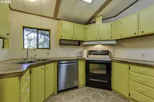 507 N 19th Ave, Cornelius, OR 97113 - Photo 15
