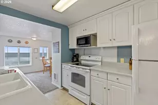 3521 SW Anchor Ave, Lincoln City, OR 97367 - Photo 5