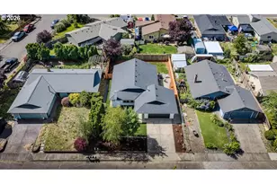 13272 Aspen Way, Aurora, OR 97002 - Photo 3