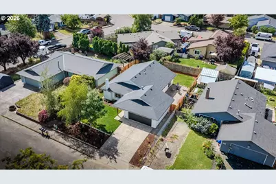 13272 Aspen Way, Aurora, OR 97002 - Photo 23