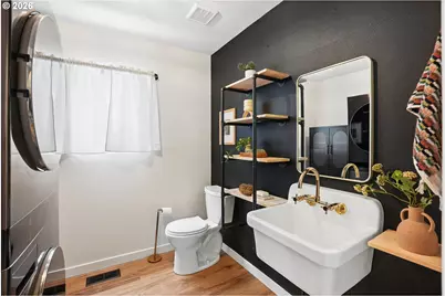 4945 SE Ogden St, Portland, OR 97206 - Photo 17