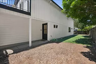 4945 SE Ogden St, Portland, OR 97206 - Photo 33
