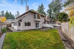 1906 Sunray Ct, West Linn, OR 97068 - Photo 39