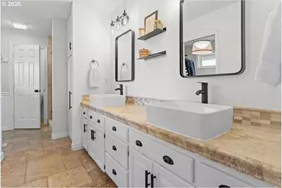 1906 Sunray Ct, West Linn, OR 97068 - Photo 19