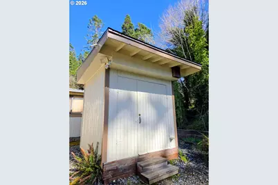 66642 E Bay Rd #60, North Bend, OR 97459 - Photo 31