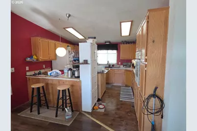 66642 E Bay Rd #60, North Bend, OR 97459 - Photo 11