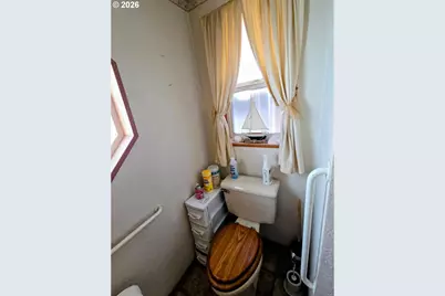 66642 E Bay Rd #60, North Bend, OR 97459 - Photo 23