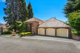18500 Ray Ridge Dr, Lake Oswego, OR 97034 - Photo 3