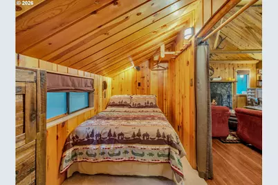 26467 E Henry Creek Rd, Rhododendron, OR 97049 - Photo 27