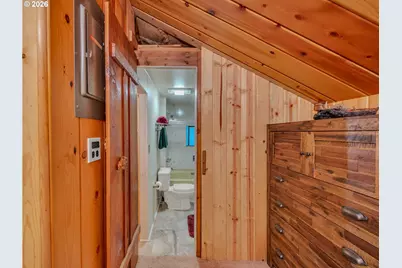 26467 E Henry Creek Rd, Rhododendron, OR 97049 - Photo 29