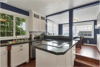 25 NE Clarke St, Depoe Bay, OR 97341 - Photo 13