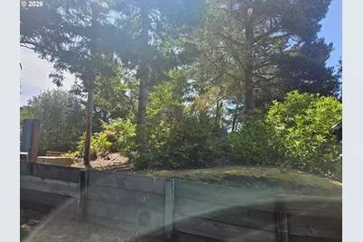 1600 Rhododendron Dr #214, Florence, OR 97439 - Photo 27
