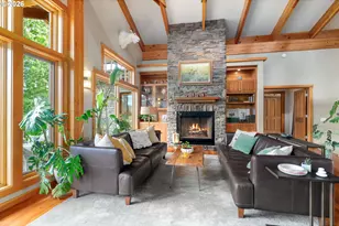 1193 Indian Creek Rd, Hood River, OR 97031 - Photo 11