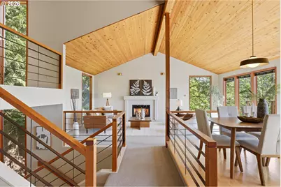 7024 SW Canyon Dr, Portland, OR 97225 - Photo 7