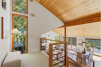 7024 SW Canyon Dr, Portland, OR 97225 - Photo 25