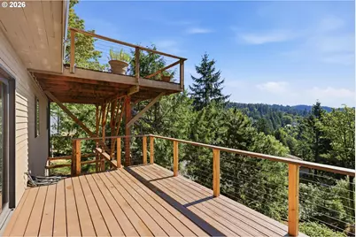 7024 SW Canyon Dr, Portland, OR 97225 - Photo 41