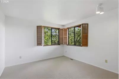 7024 SW Canyon Dr, Portland, OR 97225 - Photo 33