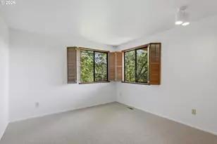 7024 SW Canyon Dr, Portland, OR 97225 - Photo 33