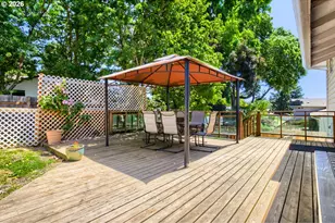 10715 NW 23rd Ave, Vancouver, WA 98685 - Photo 27