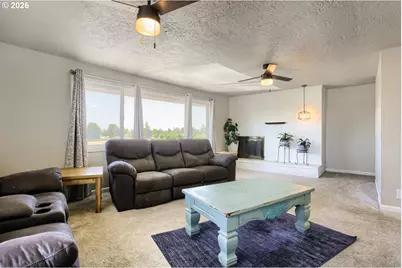 10715 NW 23rd Ave, Vancouver, WA 98685 - Photo 15