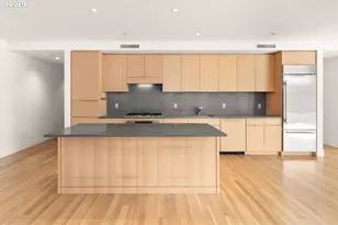 937 NW Glisan St, Portland, OR 97209 - Photo 9