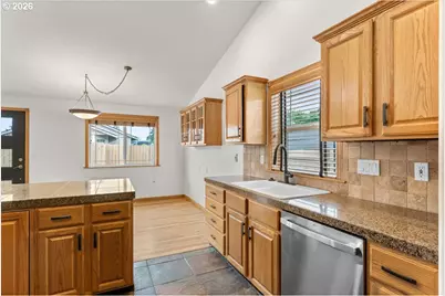 4397 Glencoe St, Salem, OR 97301 - Photo 9